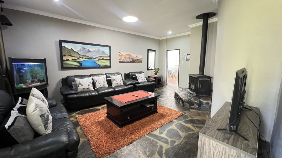 3 Bedroom Property for Sale in Hekpoort Gauteng