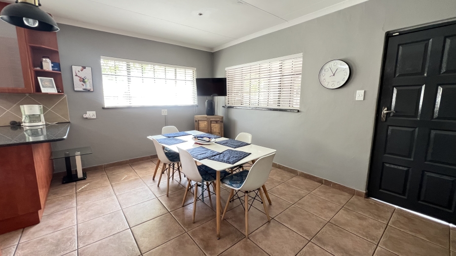 3 Bedroom Property for Sale in Hekpoort Gauteng