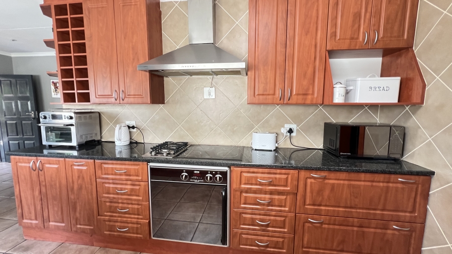 3 Bedroom Property for Sale in Hekpoort Gauteng