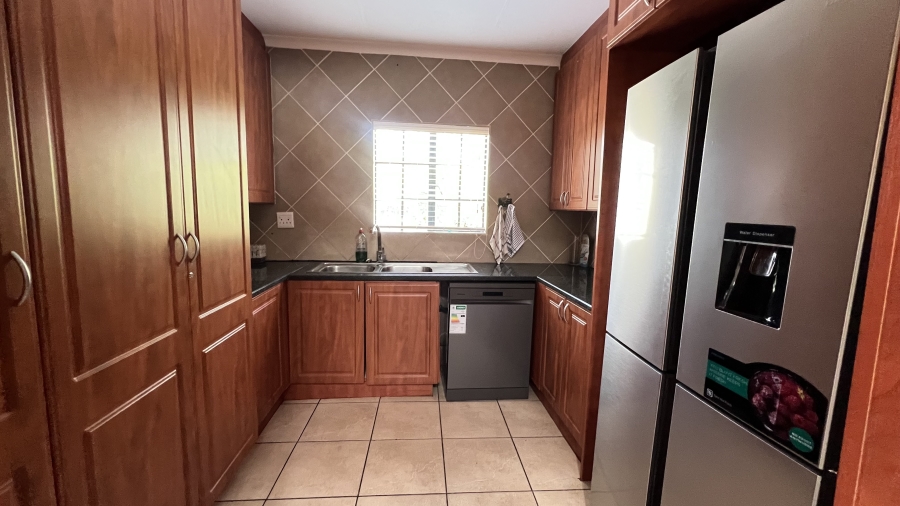3 Bedroom Property for Sale in Hekpoort Gauteng