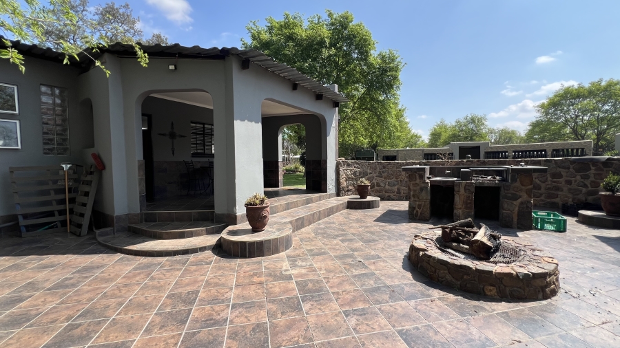 3 Bedroom Property for Sale in Hekpoort Gauteng