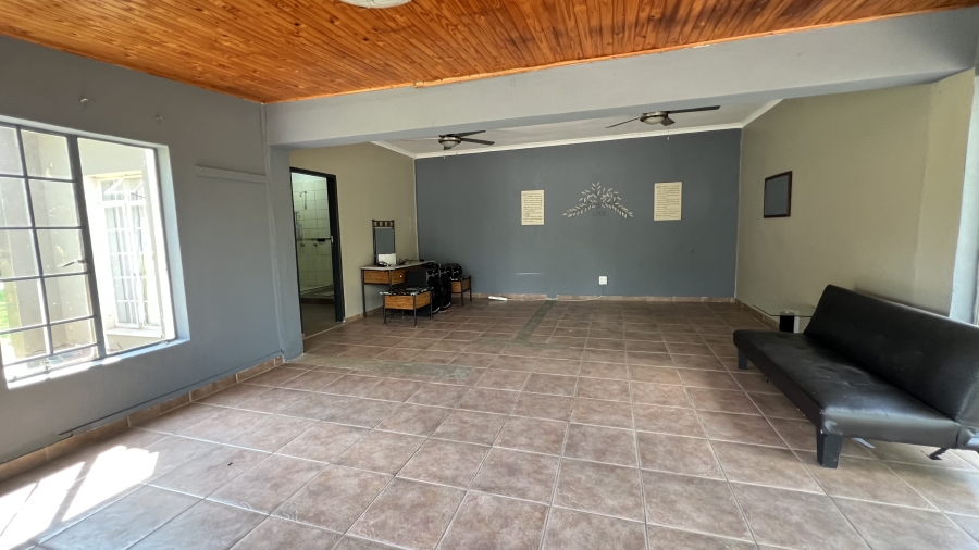 3 Bedroom Property for Sale in Hekpoort Gauteng