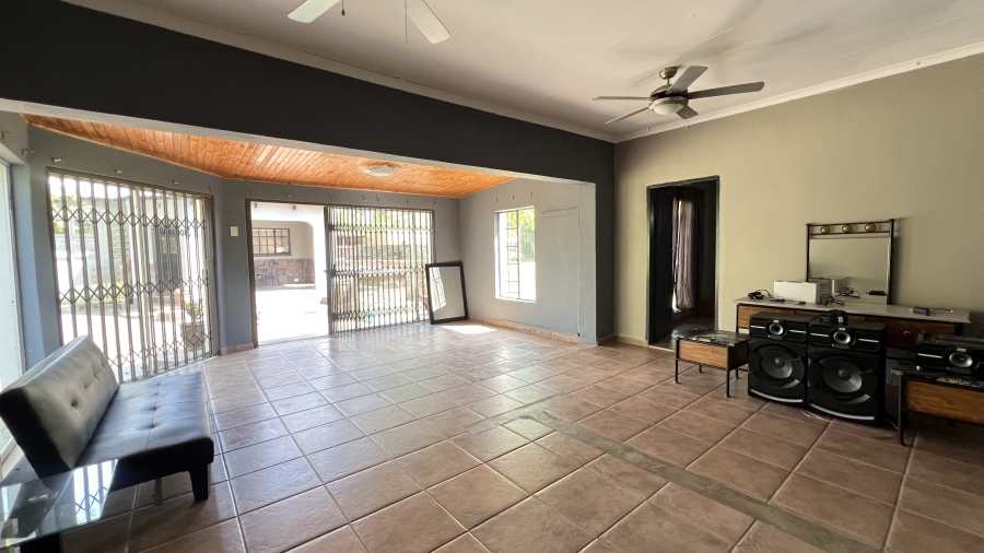 3 Bedroom Property for Sale in Hekpoort Gauteng
