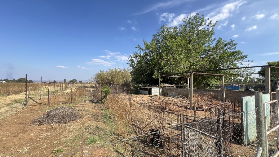 3 Bedroom Property for Sale in Tenacre A H Gauteng