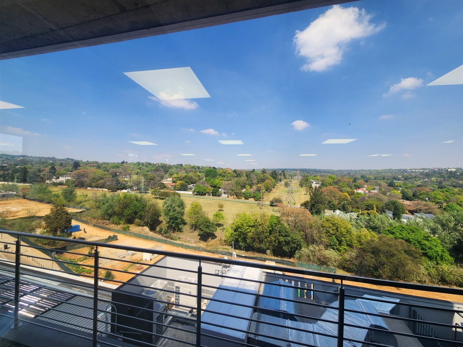To Let Commercial Property for Rent in Glenadrienne Gauteng