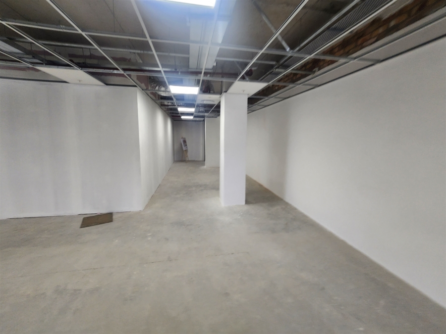 To Let Commercial Property for Rent in Glenadrienne Gauteng