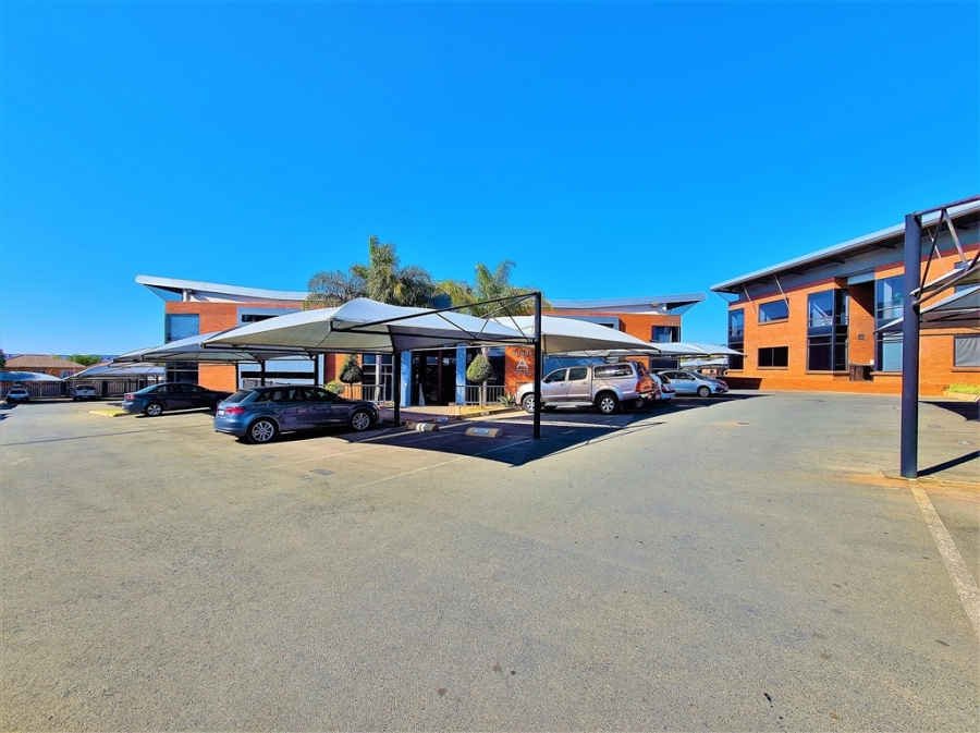 To Let Commercial Property for Rent in Ruimsig Gauteng