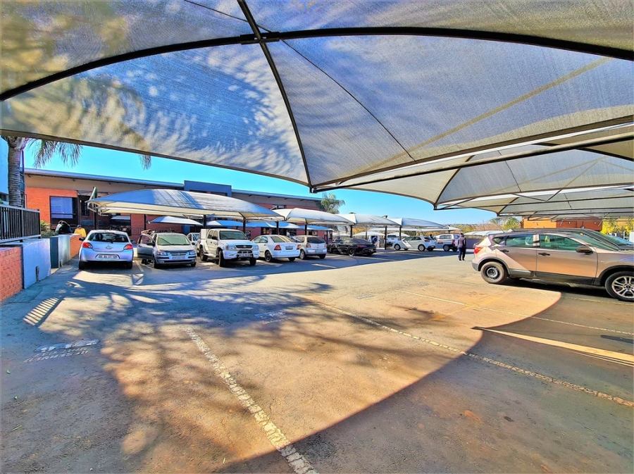 To Let Commercial Property for Rent in Ruimsig Gauteng