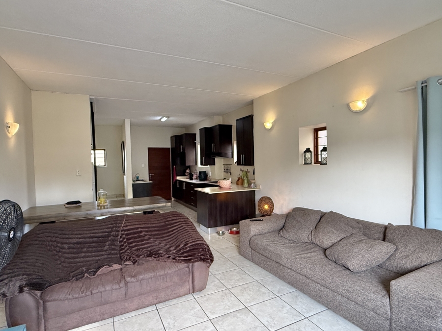 2 Bedroom Property for Sale in Pretorius Park Gauteng