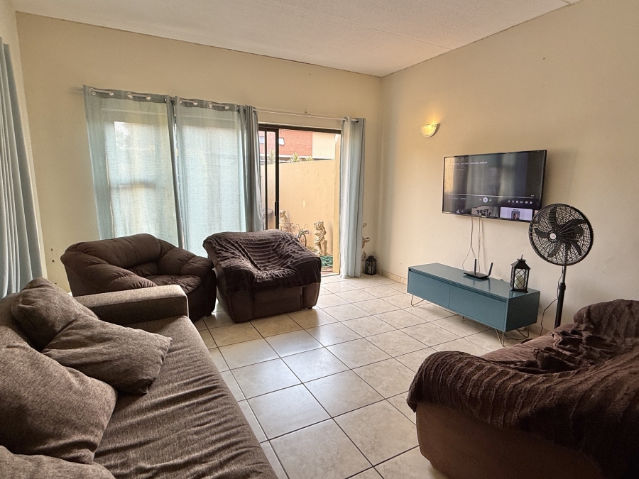 2 Bedroom Property for Sale in Pretorius Park Gauteng