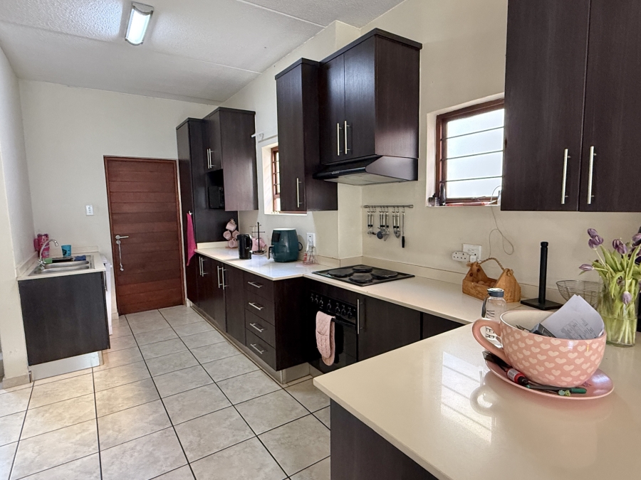 2 Bedroom Property for Sale in Pretorius Park Gauteng