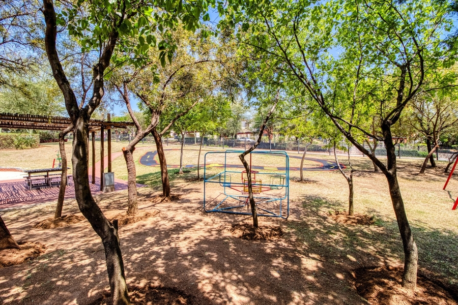 2 Bedroom Property for Sale in Jackal Creek Golf Estate Gauteng
