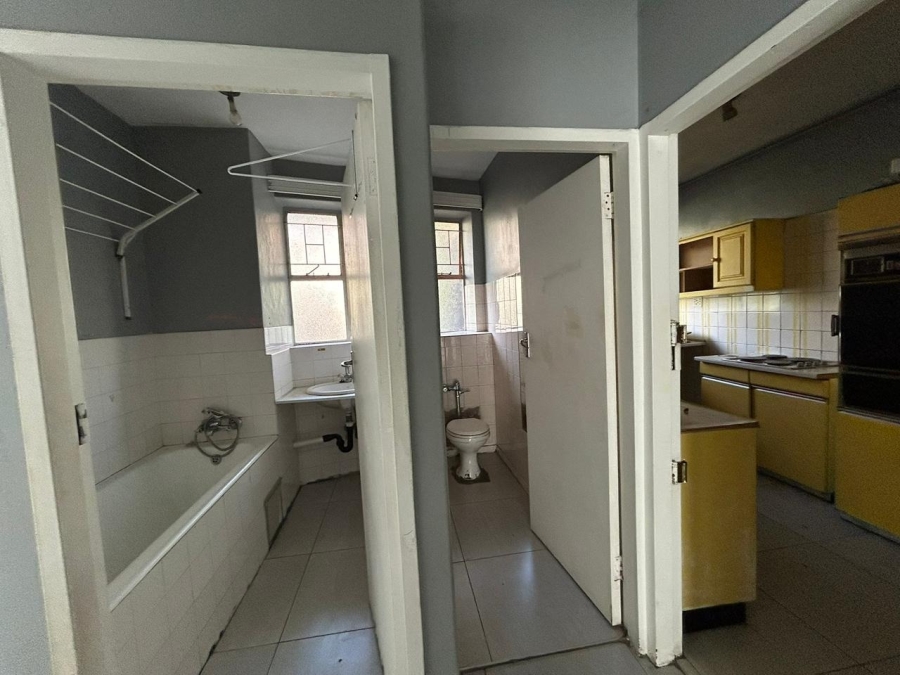 2 Bedroom Property for Sale in Muckleneuk Gauteng