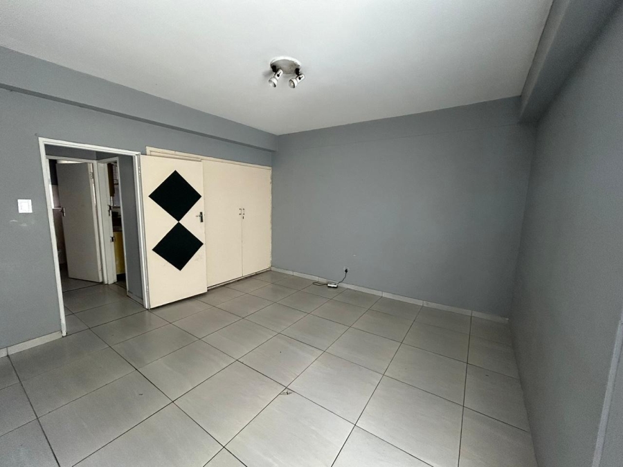 2 Bedroom Property for Sale in Muckleneuk Gauteng