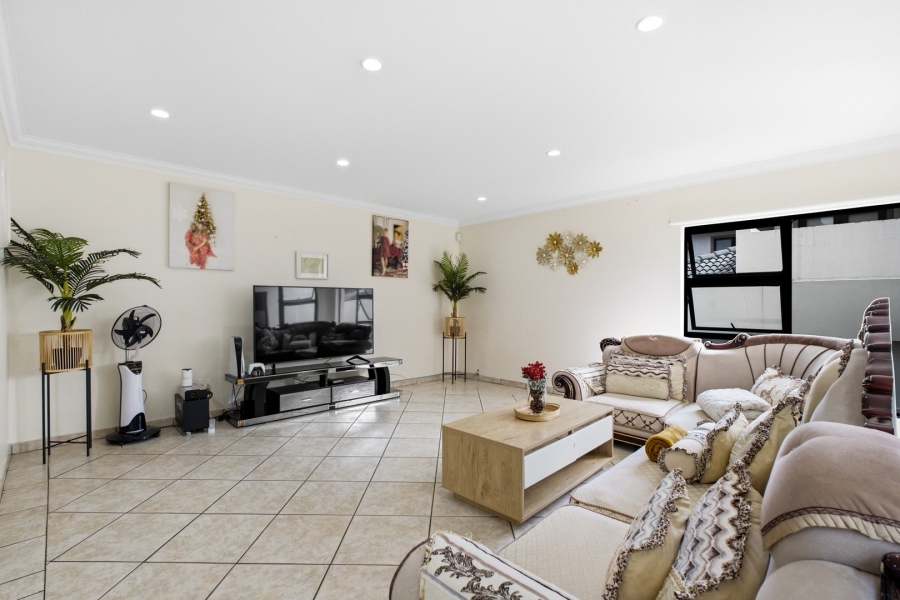5 Bedroom Property for Sale in Dainfern Golf Estate Gauteng