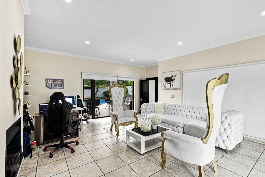 5 Bedroom Property for Sale in Dainfern Golf Estate Gauteng