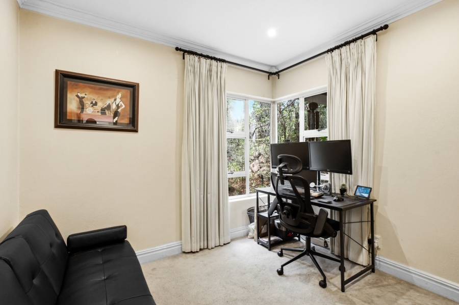 4 Bedroom Property for Sale in Dainfern Golf Estate Gauteng