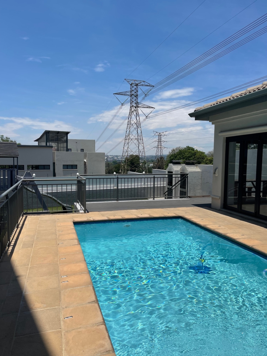 2 Bedroom Property for Sale in Morningside Gauteng