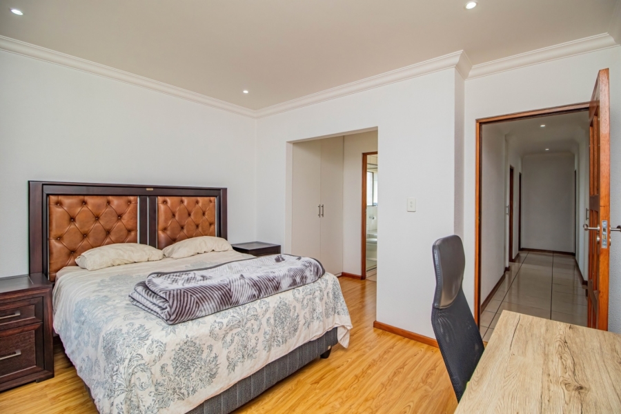 3 Bedroom Property for Sale in Sunnyridge Gauteng