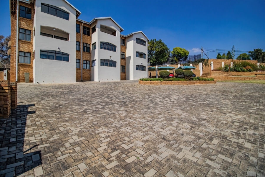 3 Bedroom Property for Sale in Sunnyridge Gauteng