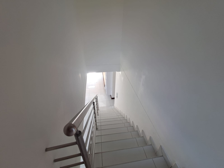 2 Bedroom Property for Sale in Kyalami Gauteng