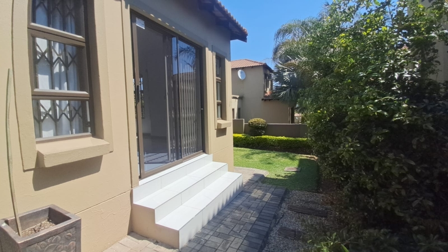2 Bedroom Property for Sale in Kyalami Gauteng