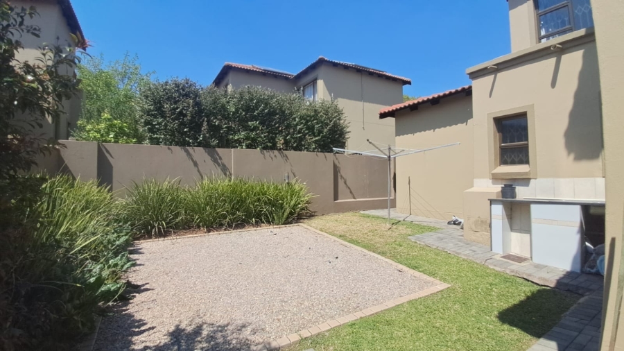 2 Bedroom Property for Sale in Kyalami Gauteng
