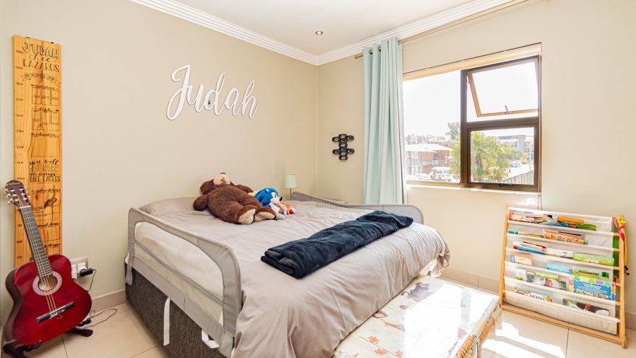 To Let 3 Bedroom Property for Rent in New Redruth Gauteng