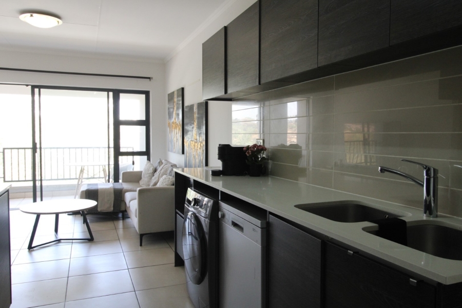 To Let 1 Bedroom Property for Rent in Olivedale Gauteng