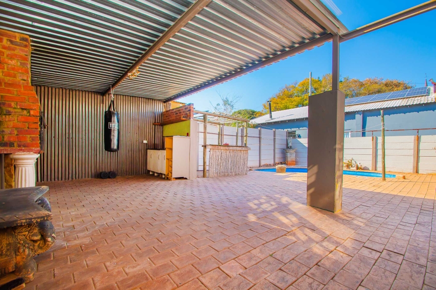 2 Bedroom Property for Sale in Krugersdorp North Gauteng
