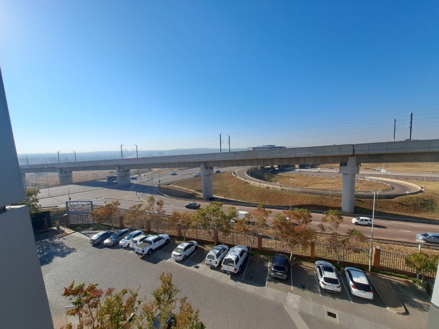 To Let Commercial Property for Rent in Zwartkop Gauteng