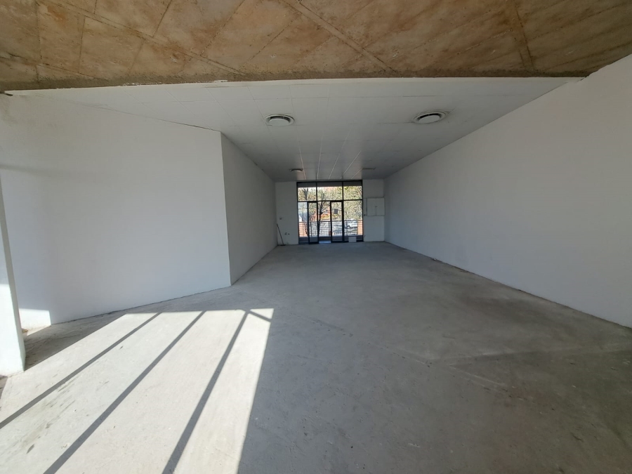 To Let Commercial Property for Rent in Zwartkop Gauteng