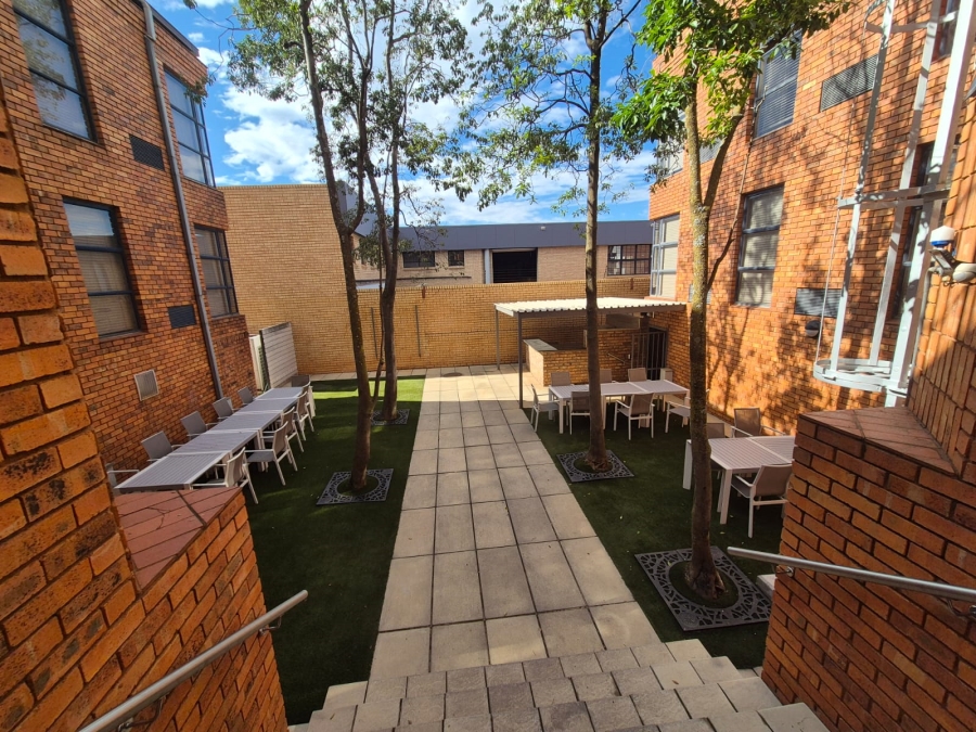 To Let Commercial Property for Rent in Centurion Central Gauteng