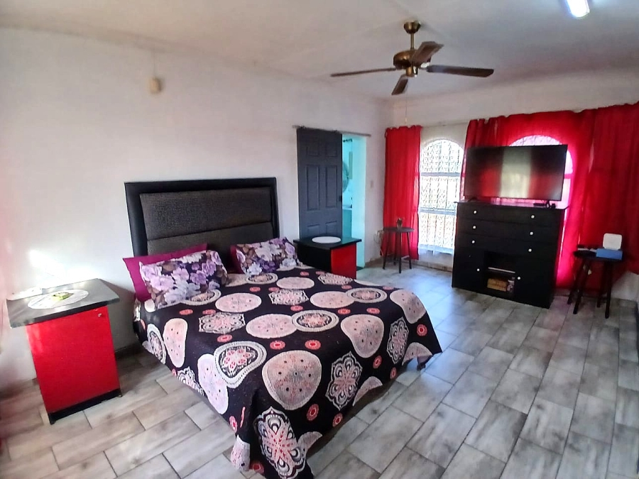 4 Bedroom Property for Sale in Van Riebeeck Park Gauteng