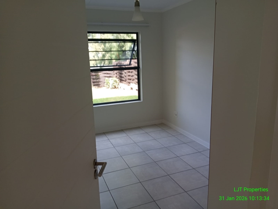 To Let 1 Bedroom Property for Rent in Witfield Gauteng