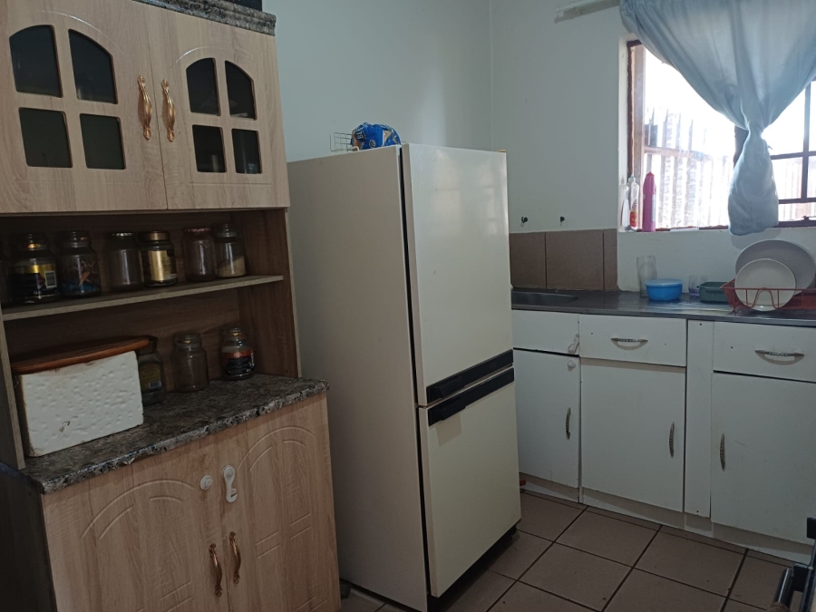 To Let 1 Bedroom Property for Rent in Witpoortjie Gauteng