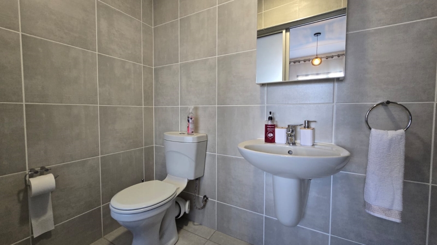 2 Bedroom Property for Sale in Linbro Park Gauteng