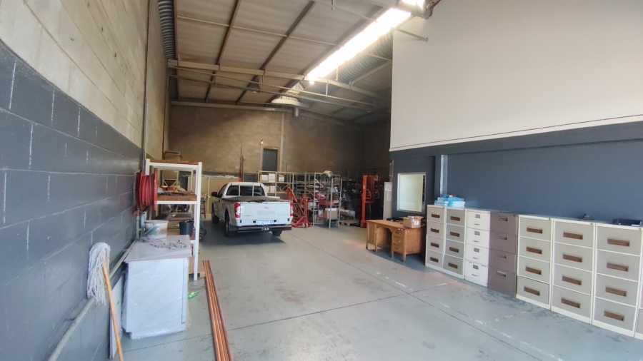 To Let Commercial Property for Rent in Laser Park Gauteng