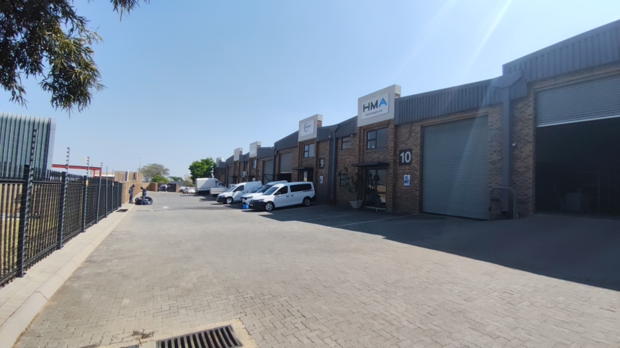 To Let Commercial Property for Rent in Laser Park Gauteng