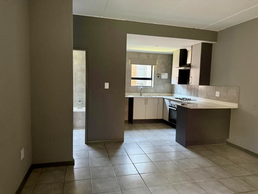 2 Bedroom Property for Sale in Witpoortjie Gauteng