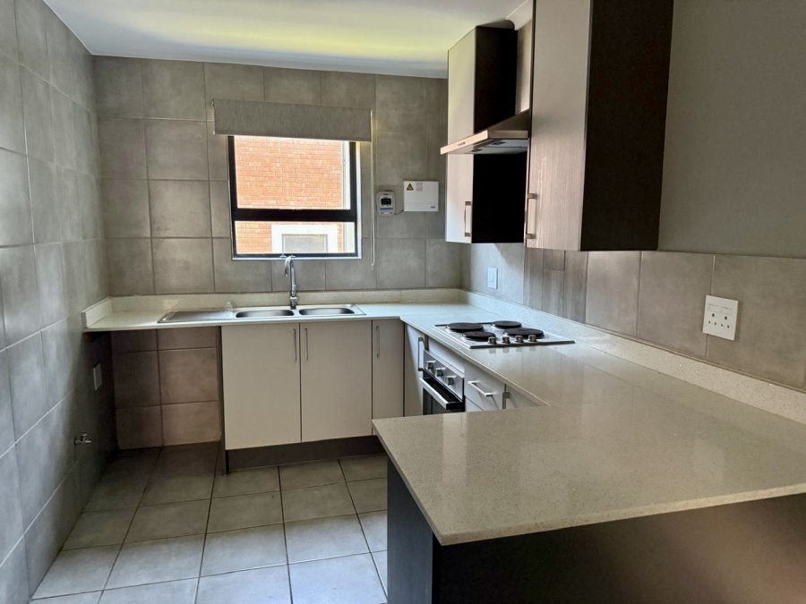 2 Bedroom Property for Sale in Witpoortjie Gauteng