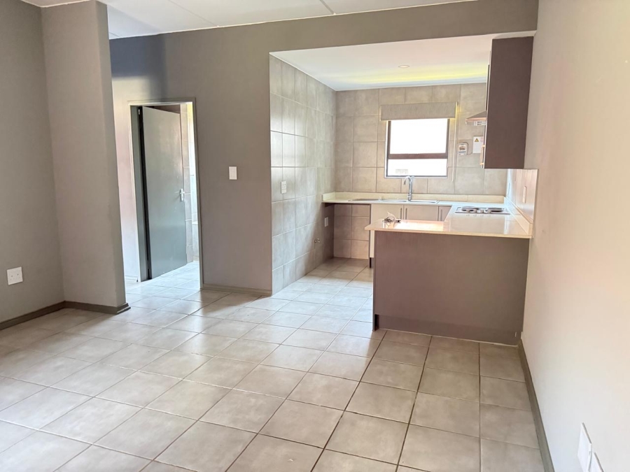 2 Bedroom Property for Sale in Witpoortjie Gauteng
