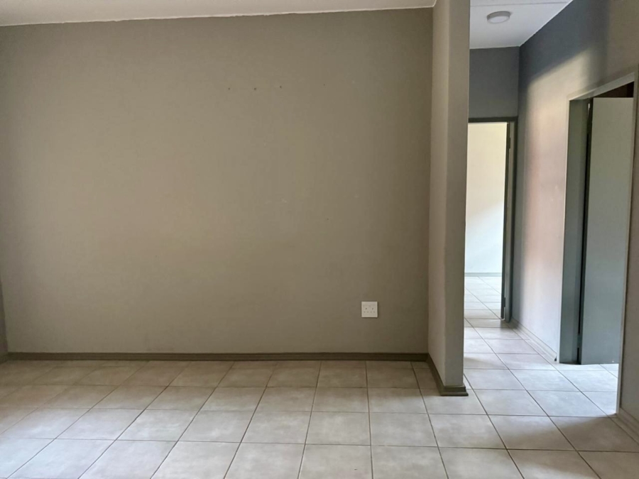 2 Bedroom Property for Sale in Witpoortjie Gauteng