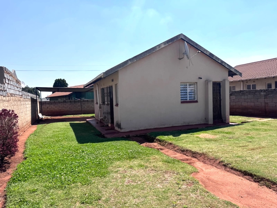 2 Bedroom Property for Sale in Vosloorus Gauteng