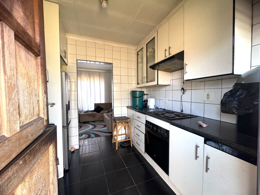 2 Bedroom Property for Sale in Vosloorus Gauteng