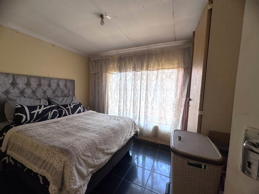 2 Bedroom Property for Sale in Vosloorus Gauteng