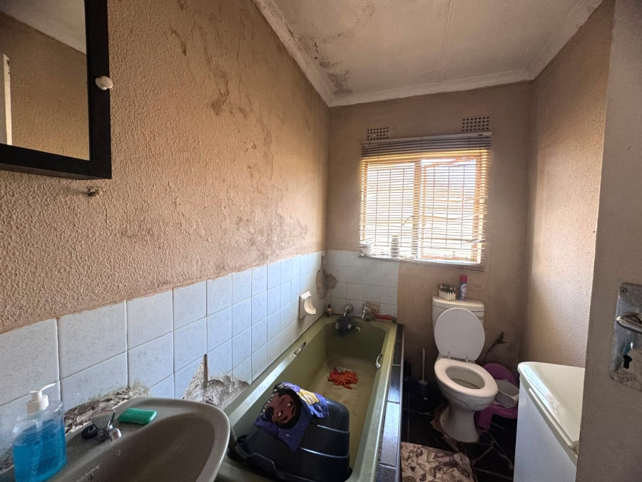 2 Bedroom Property for Sale in Vosloorus Gauteng