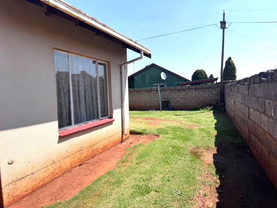2 Bedroom Property for Sale in Vosloorus Gauteng