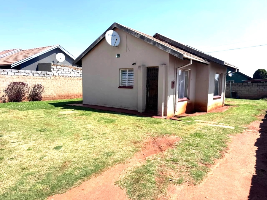 2 Bedroom Property for Sale in Vosloorus Gauteng