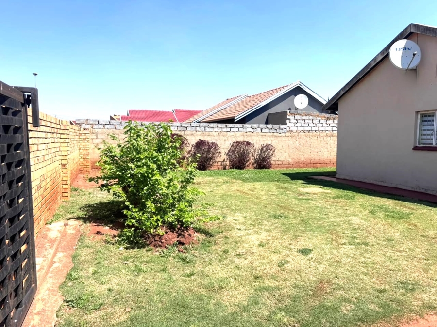 2 Bedroom Property for Sale in Vosloorus Gauteng